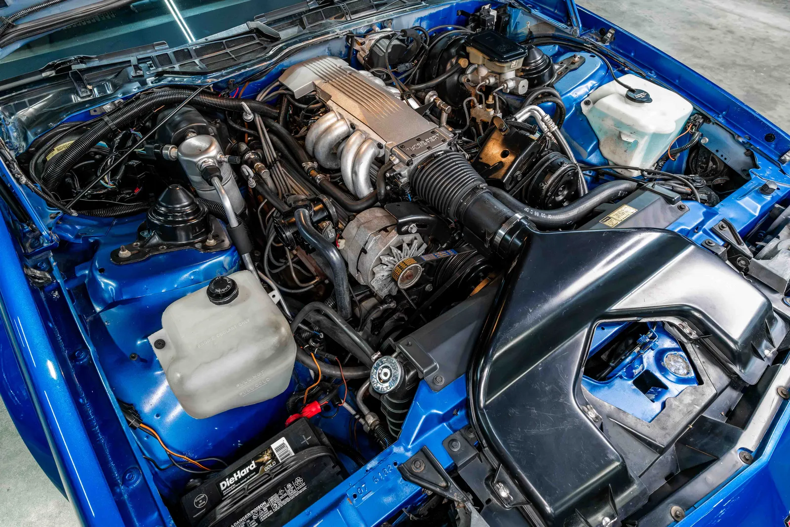 1986-Chevrolet-Camaro-Bright Blue Metallic-149653--41.jpg